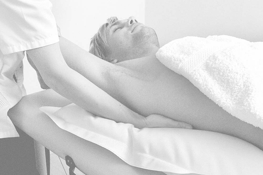 hydro-man-massage-wit